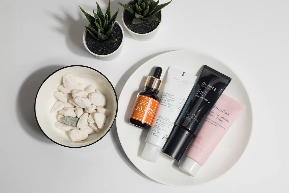 Seasonal Skincare: Adjusting Your Beauty Routine for Winter
